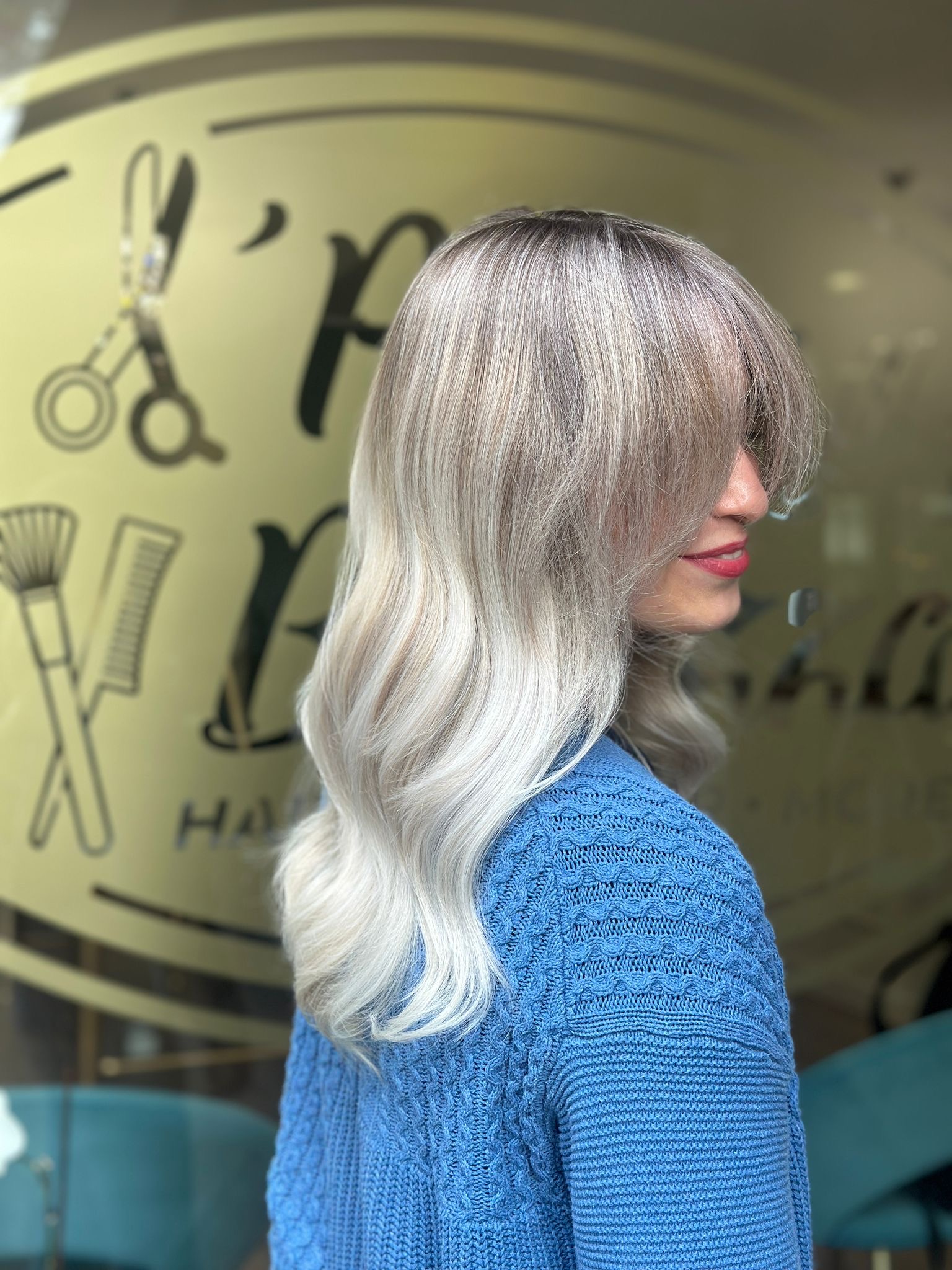 Balayage in Silber-Blond bei L'Arte della Bellezza